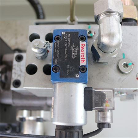 Tandem CNC Hydraulic Press Brake ສໍາລັບການຂາຍທີ່ມີ Delem DA-53T Controller ຢູ່ໃກ້ຂ້ອຍ