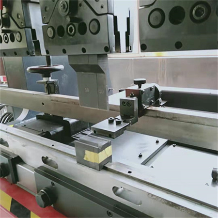 ການນໍາໃຊ້ຢ່າງກວ້າງຂວາງ WC67K Vertical bending machine 2500mm iron folding machine for sale
