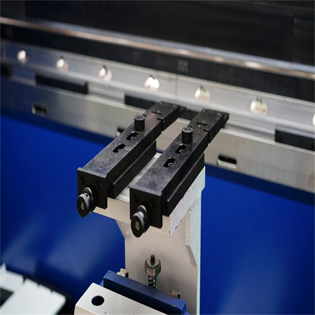 HUAXIA 100 ໂຕນ 3200mm 3 ແກນ CNC Press Brake ດ້ວຍລະບົບ DELEM DA53t CNC