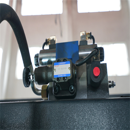 100 ໂຕນ cnc press brake ແລະ cnc hydraulic press brake ກັບ DELEM DA53T